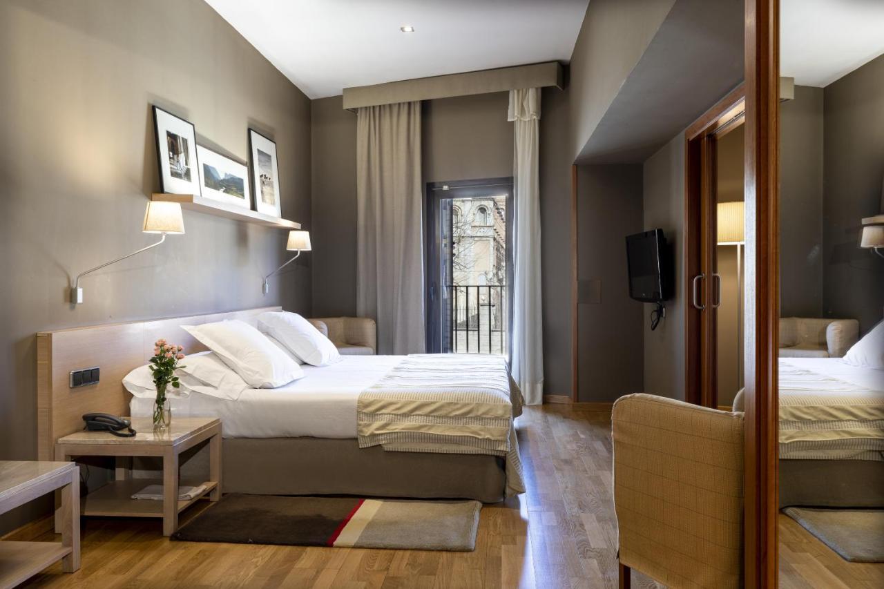 Parador De La Seu D'Urgell Kültér fotó