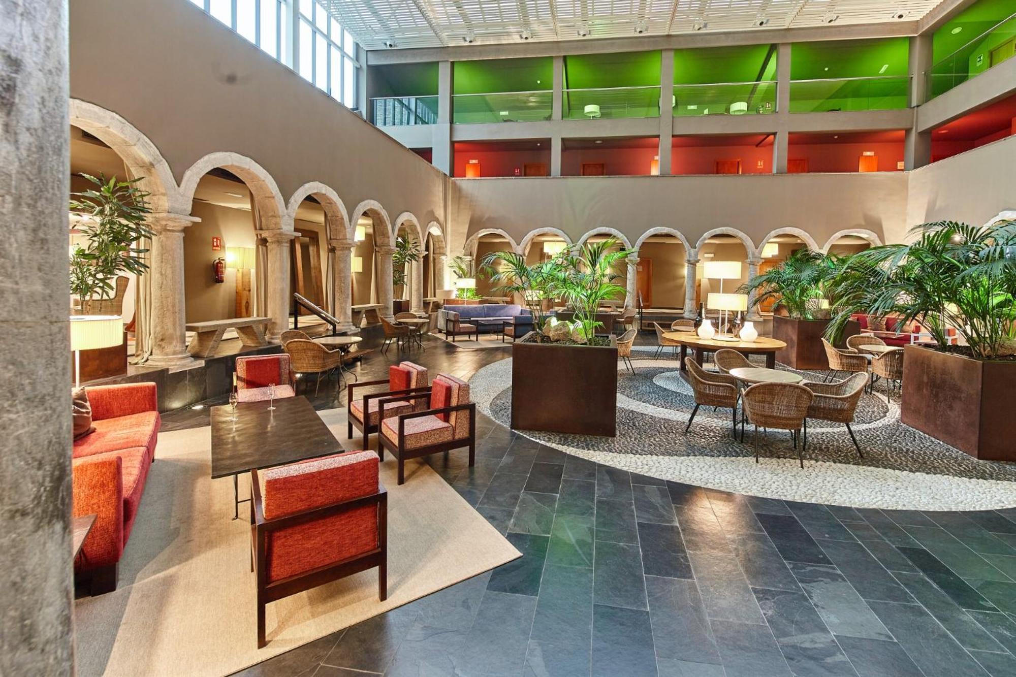 Parador De La Seu D'Urgell Kültér fotó